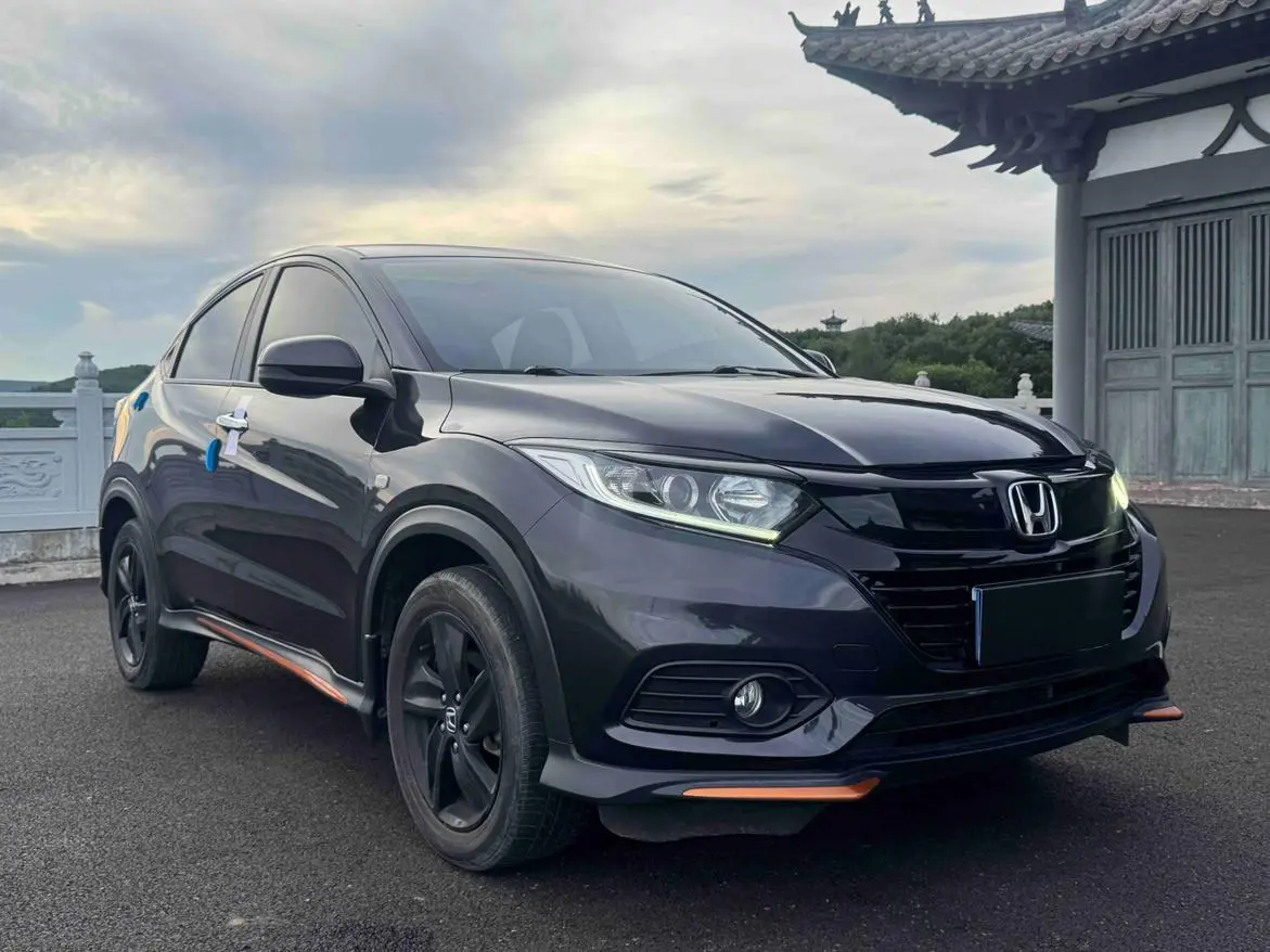Honda Vezel 2022 1.5L CVT Phantom Night Pioneer