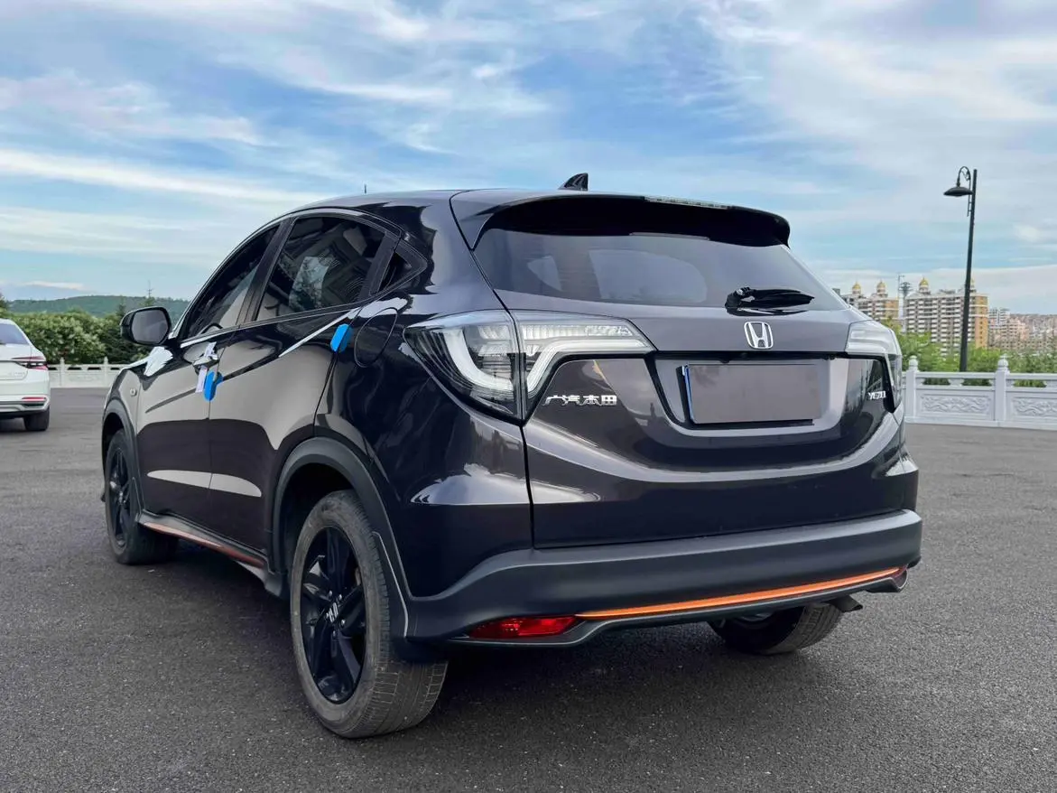 Honda Vezel 2022 1.5L CVT Phantom Night Pioneer