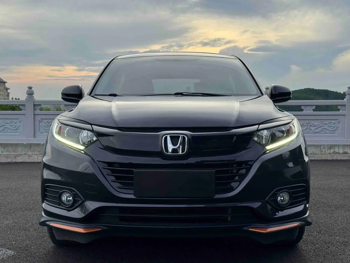 Honda Vezel 2022 1.5L CVT Phantom Night Pioneer