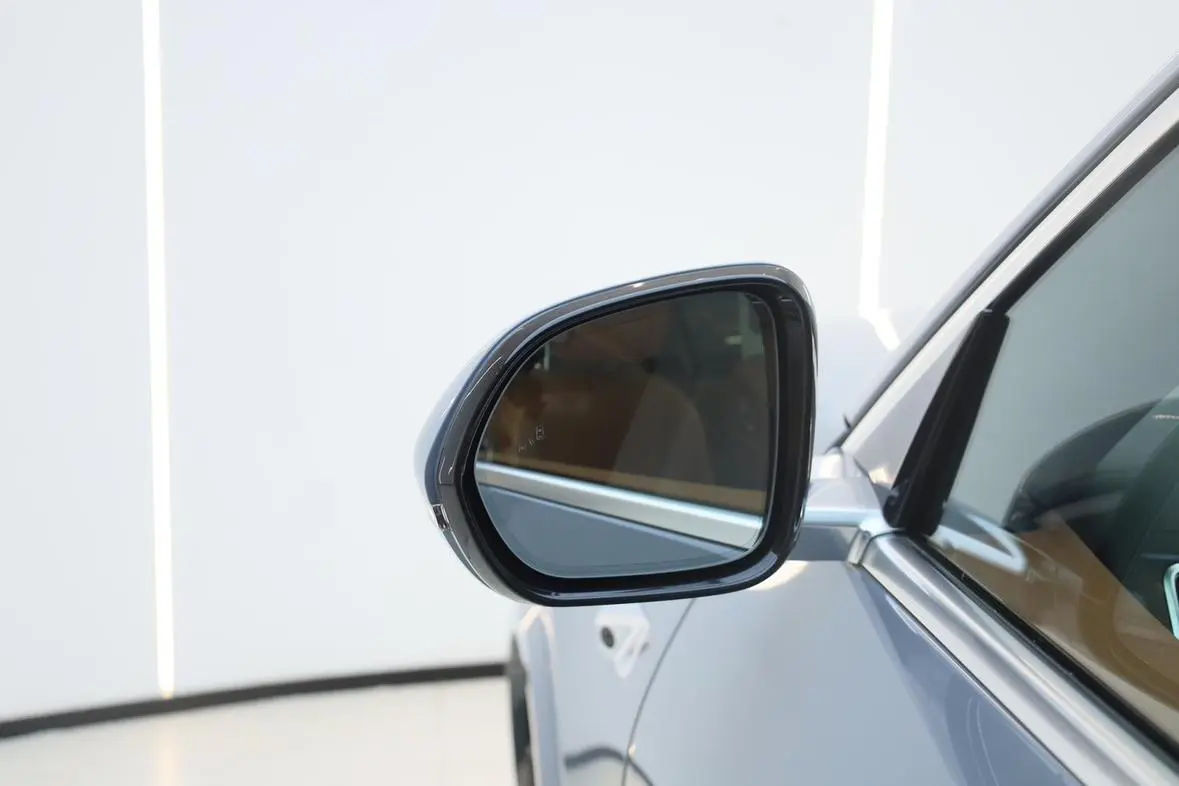 Li Auto L8 2025 Max Smart Renewal