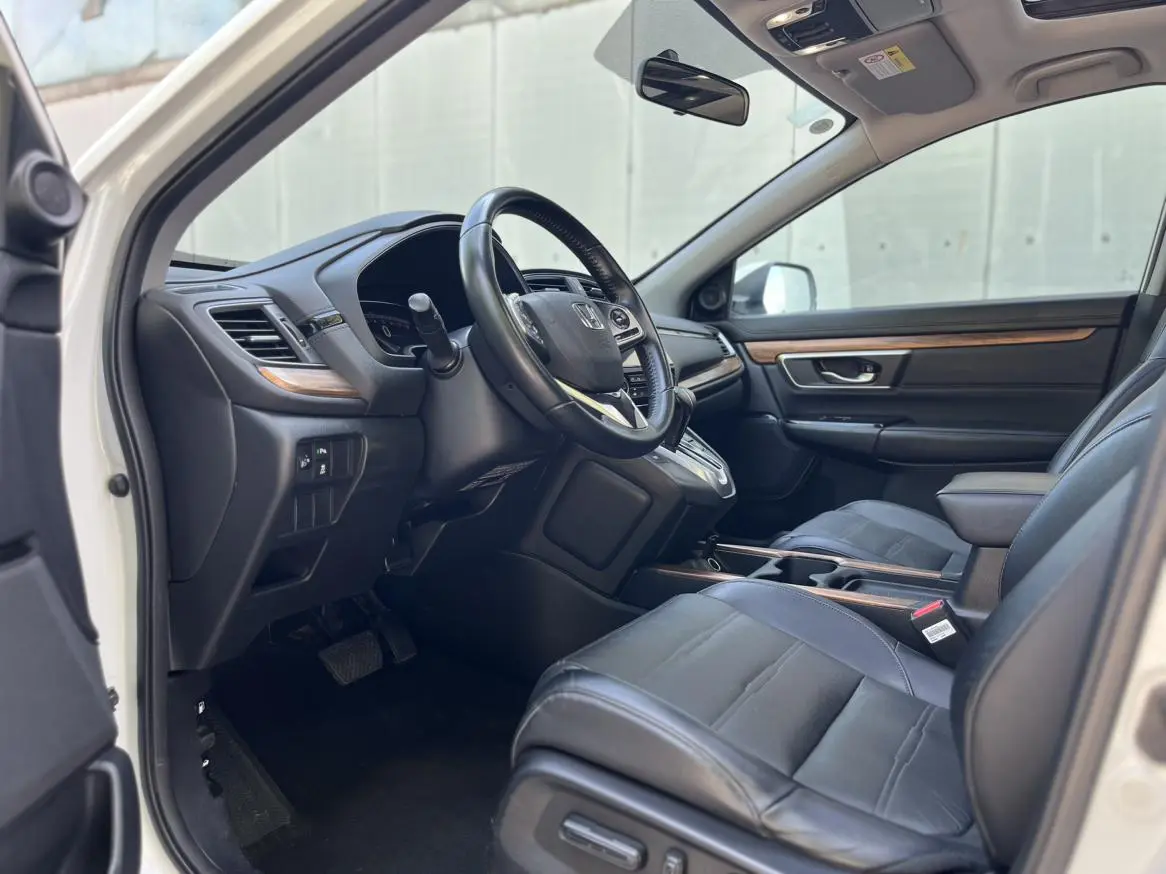 Honda CR-V 2020 Shine Plus 240TURBO CVT 4WD Luxury