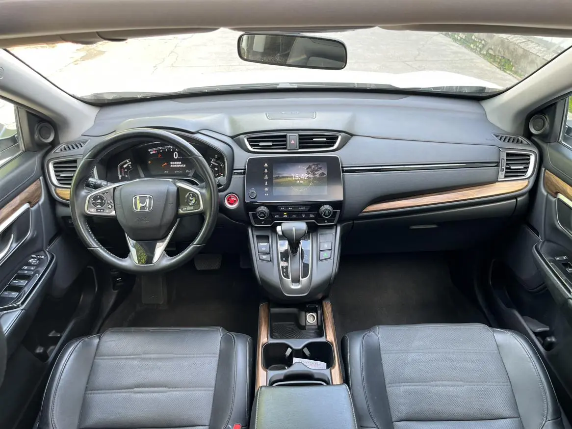 Honda CR-V 2020 Shine Plus 240TURBO CVT 4WD Luxury