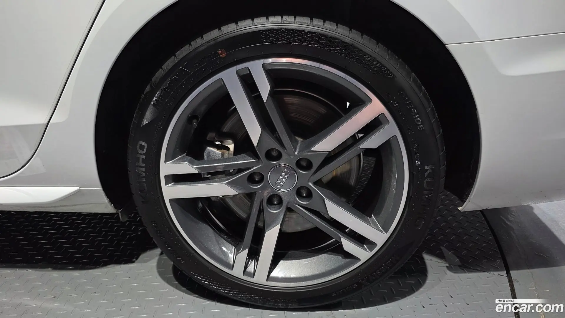 Audi A4 45 TFSI Quattro Premium