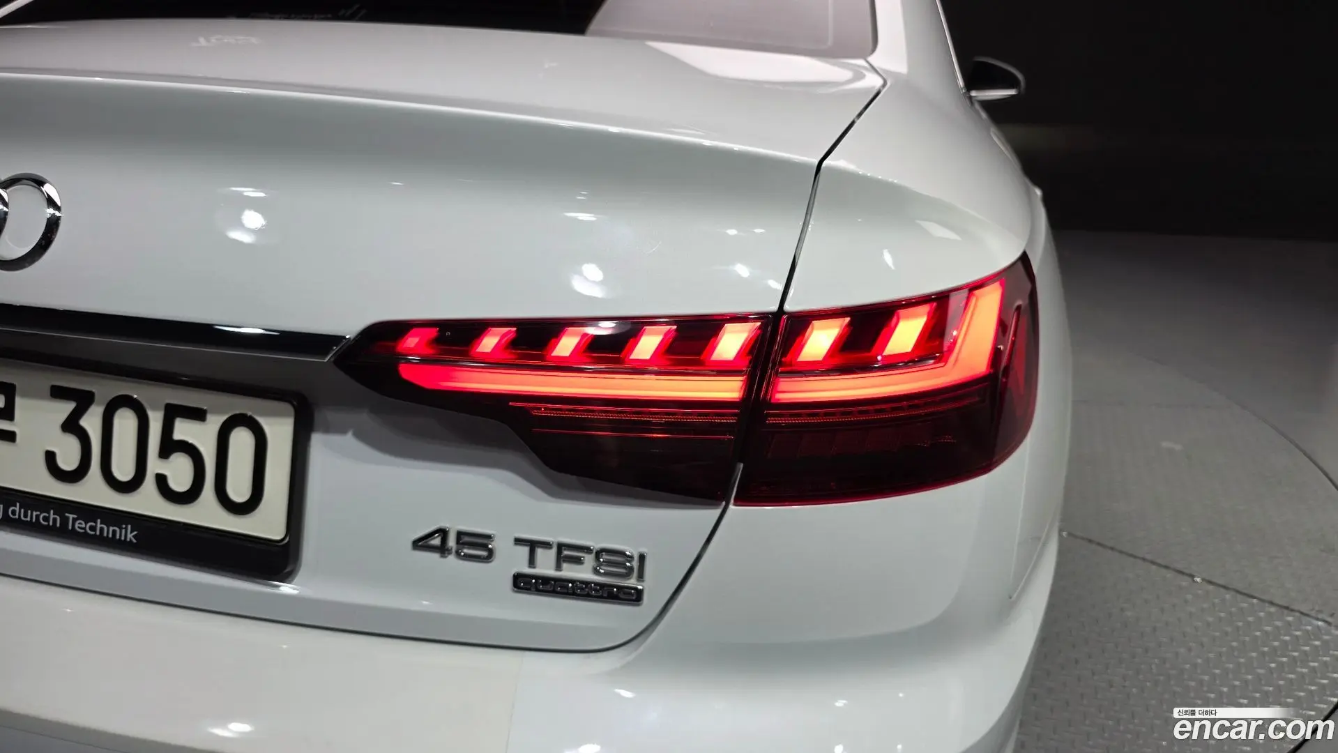 Audi A4 45 TFSI Quattro Premium
