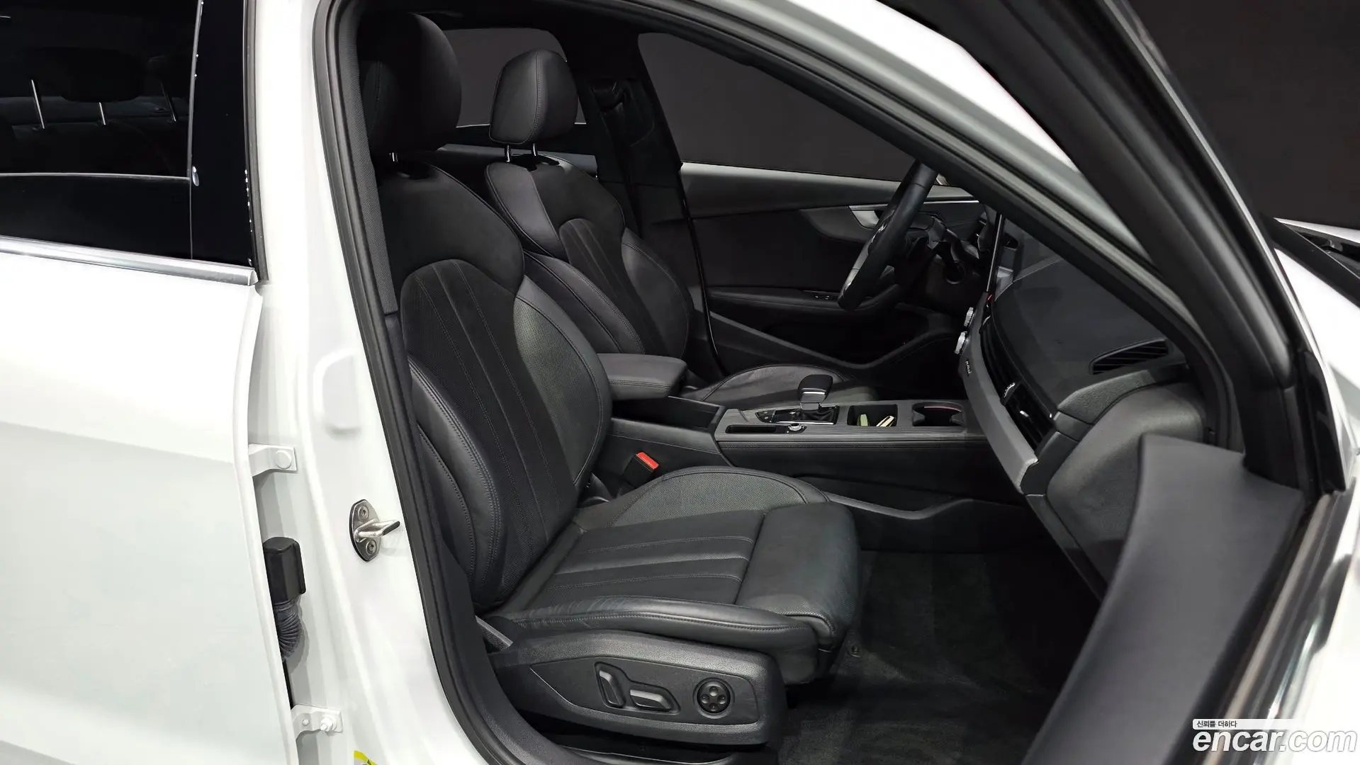 Audi A4 45 TFSI Quattro Premium