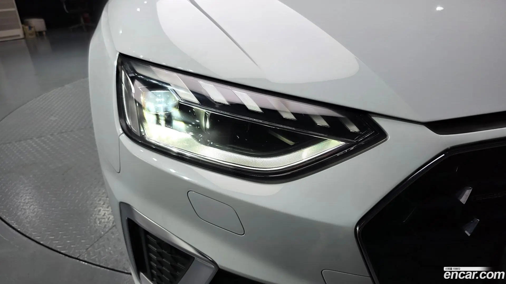 Audi A4 45 TFSI Quattro Premium