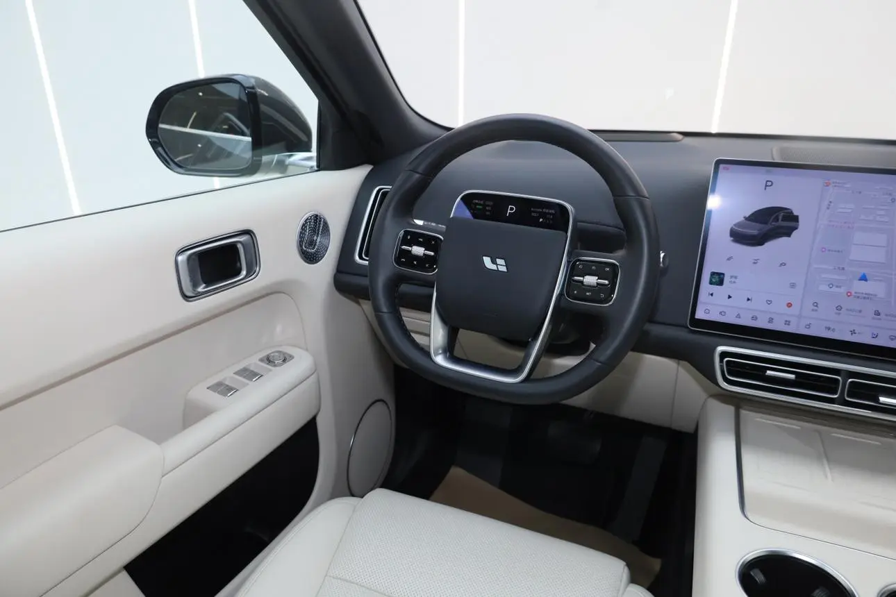 Li Auto L8 2025 Ultra Smart Renewal