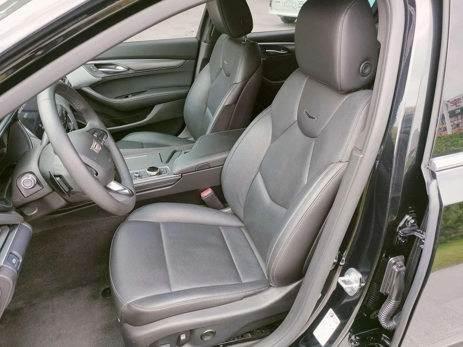 Cadillac CT5 2023 28T Luxury Standard