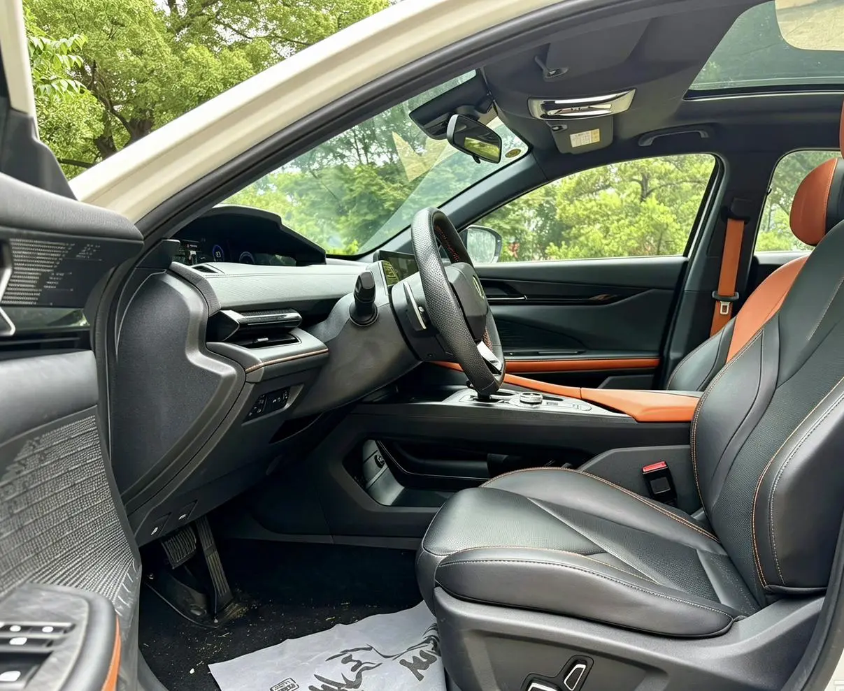 Changan UNI-V 2022 1.5T Premium