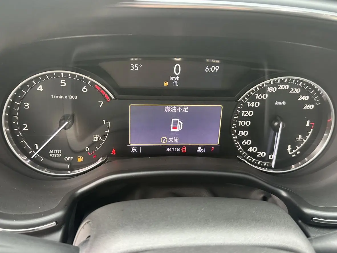 Cadillac CT5 2021 28T Leading Sport
