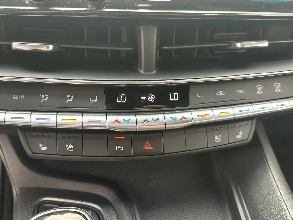 Cadillac CT5 2021 28T Leading Sport