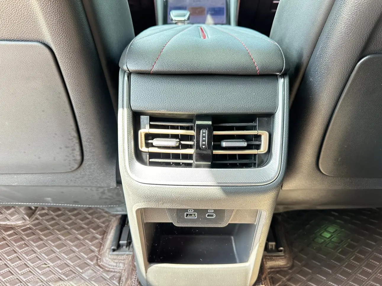 Hongqi H6 2023 2.0T Elegant