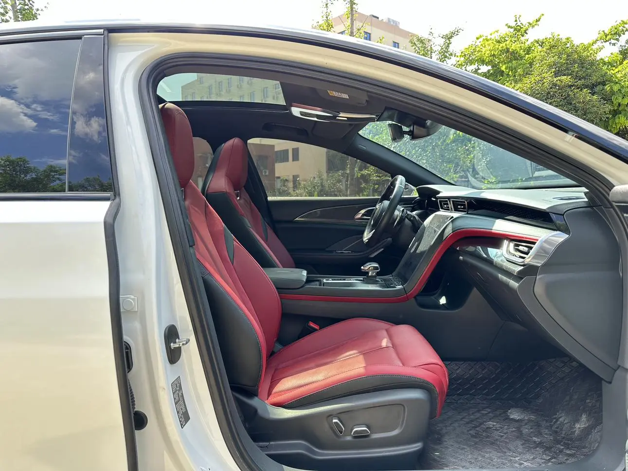 Hongqi H6 2023 2.0T Elegant