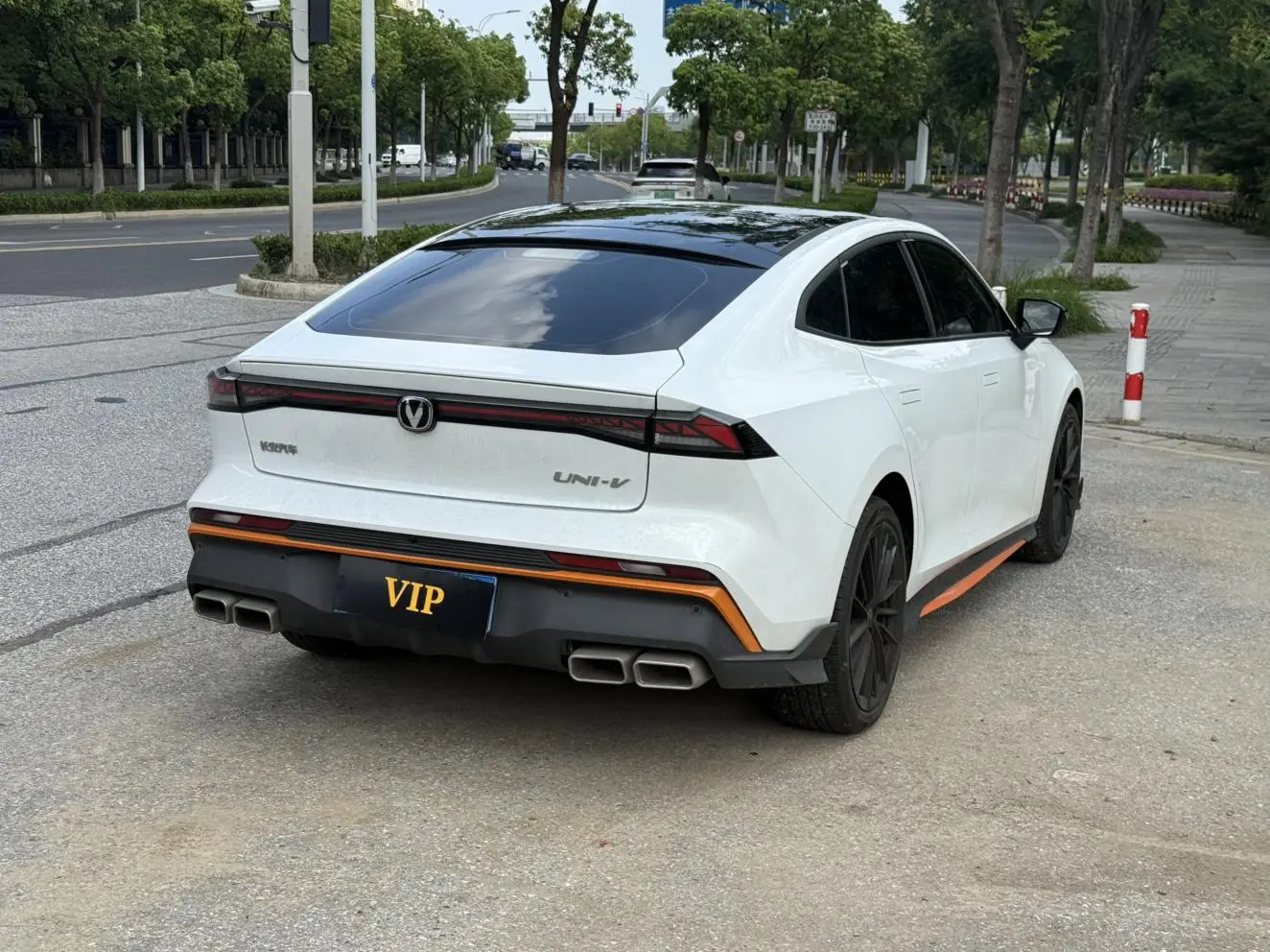 Changan UNI-V 2024 1.5T Premium Prestige Sport