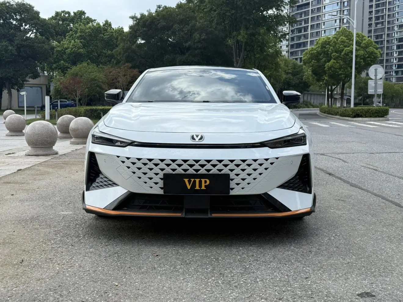 Changan UNI-V 2024 1.5T Premium Prestige Sport