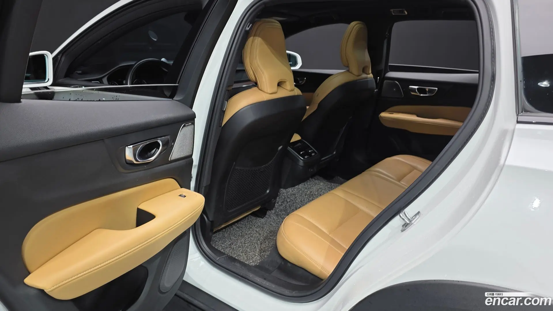 Volvo V60 B5 Pro AWD