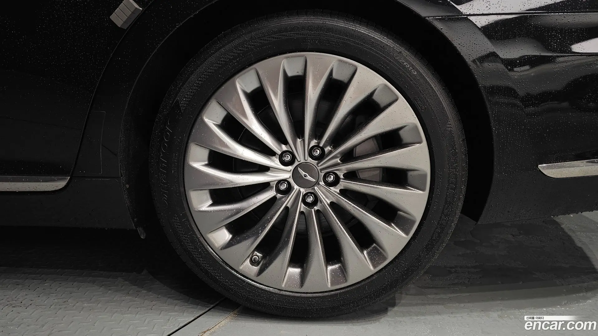 Genesis EQ900 5.0 GDI AWD