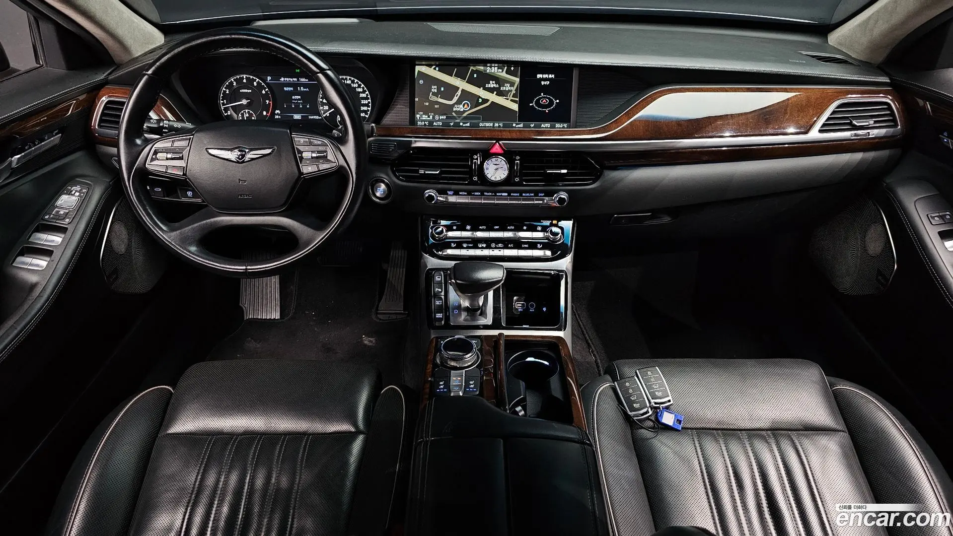 Genesis EQ900 5.0 GDI AWD