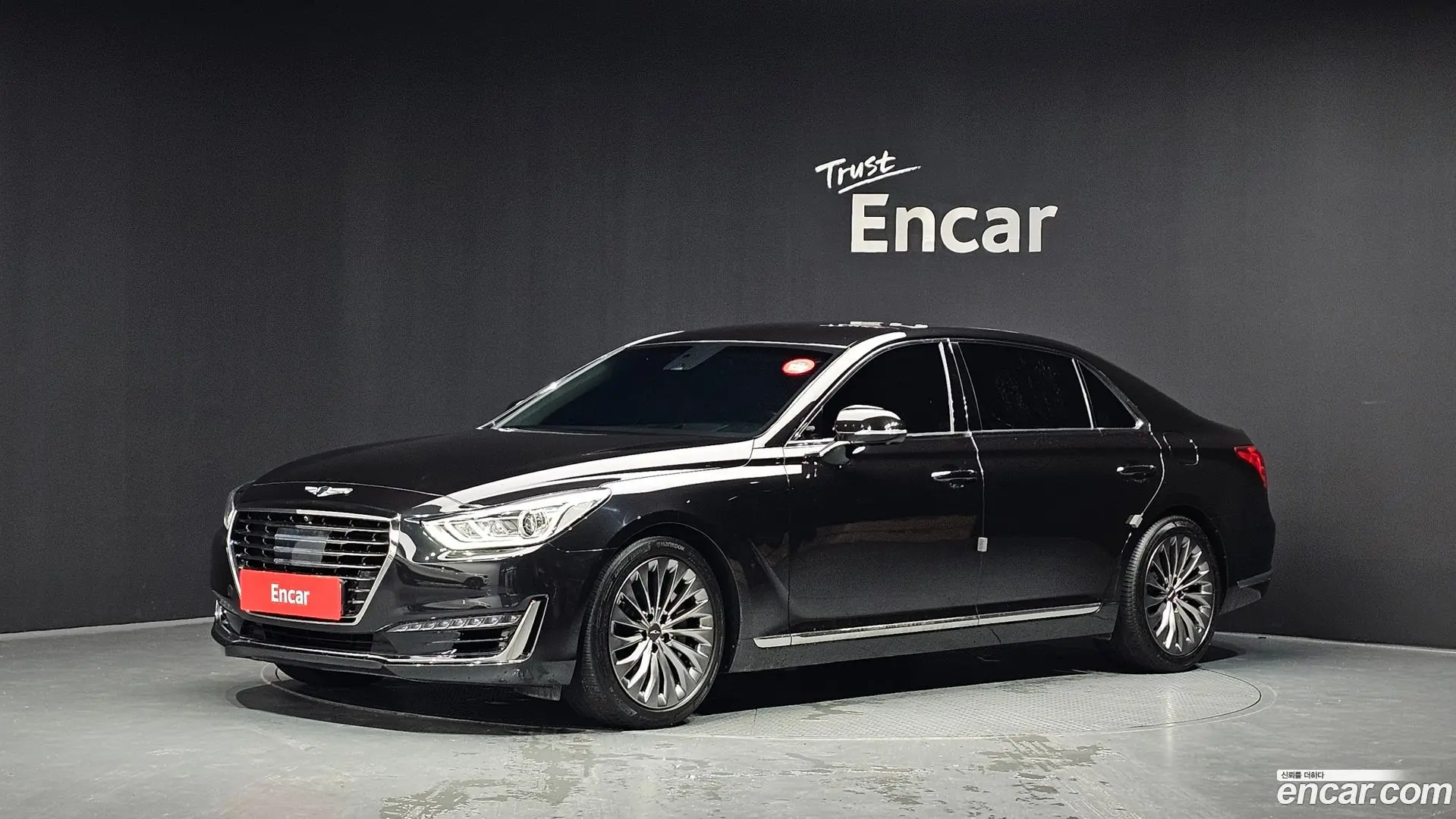 Genesis EQ900 5.0 GDI AWD