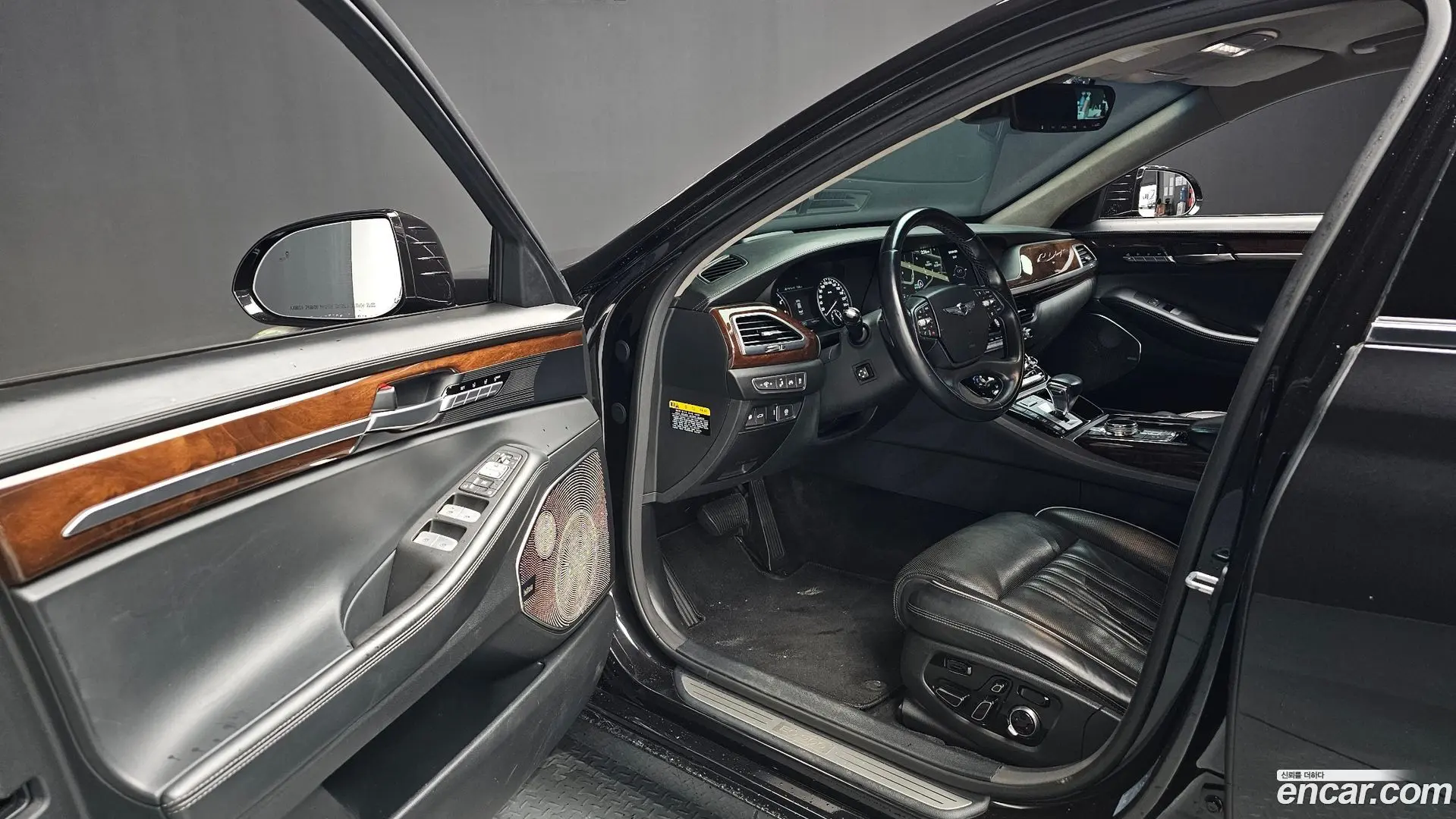Genesis EQ900 5.0 GDI AWD