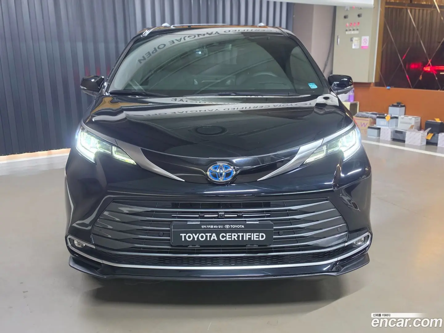 Toyota Sienna 2.5 Hybrid 2WD