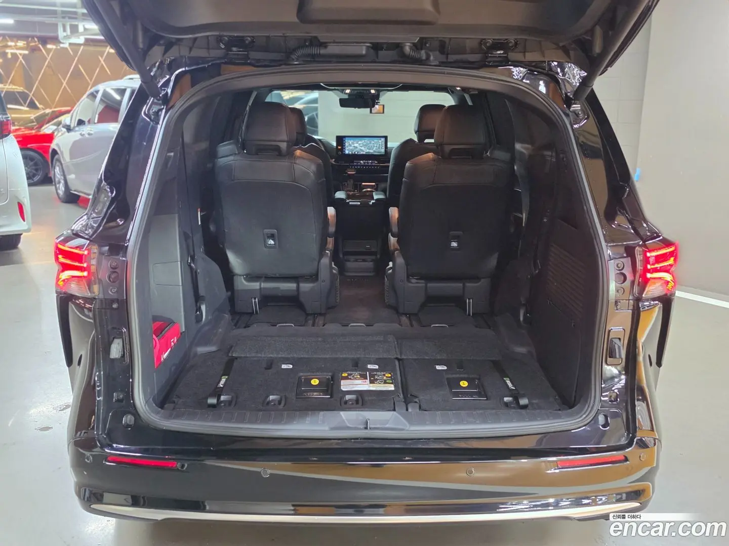 Toyota Sienna 2.5 Hybrid 2WD