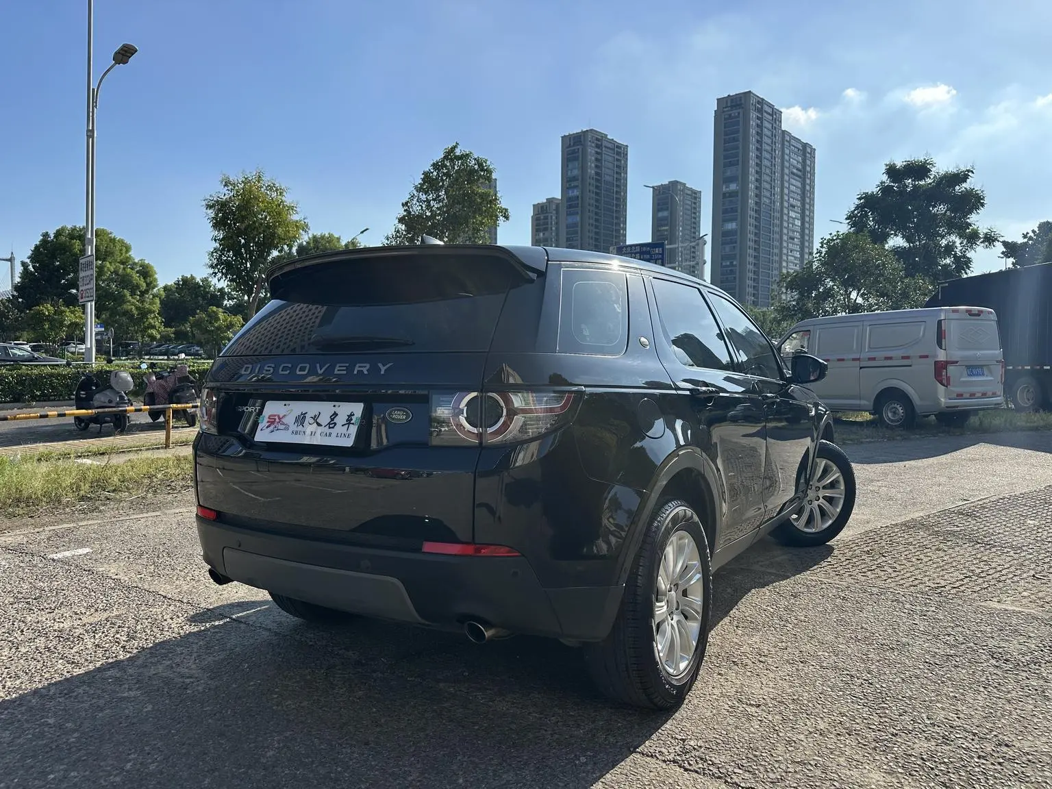 Land Rover Discovery Sport 2018 240PS SE
