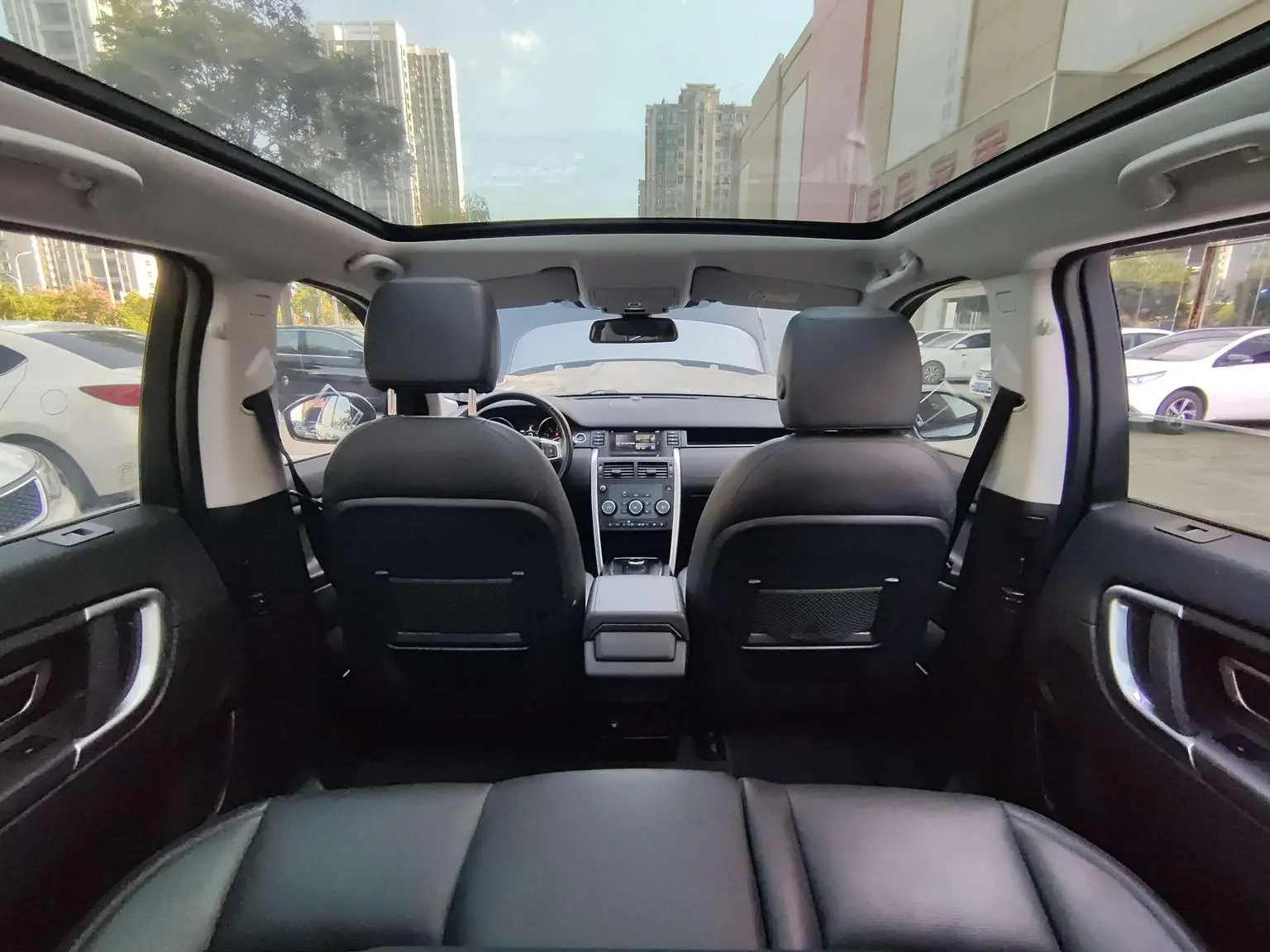 Land Rover Discovery Sport 2018 240PS SE