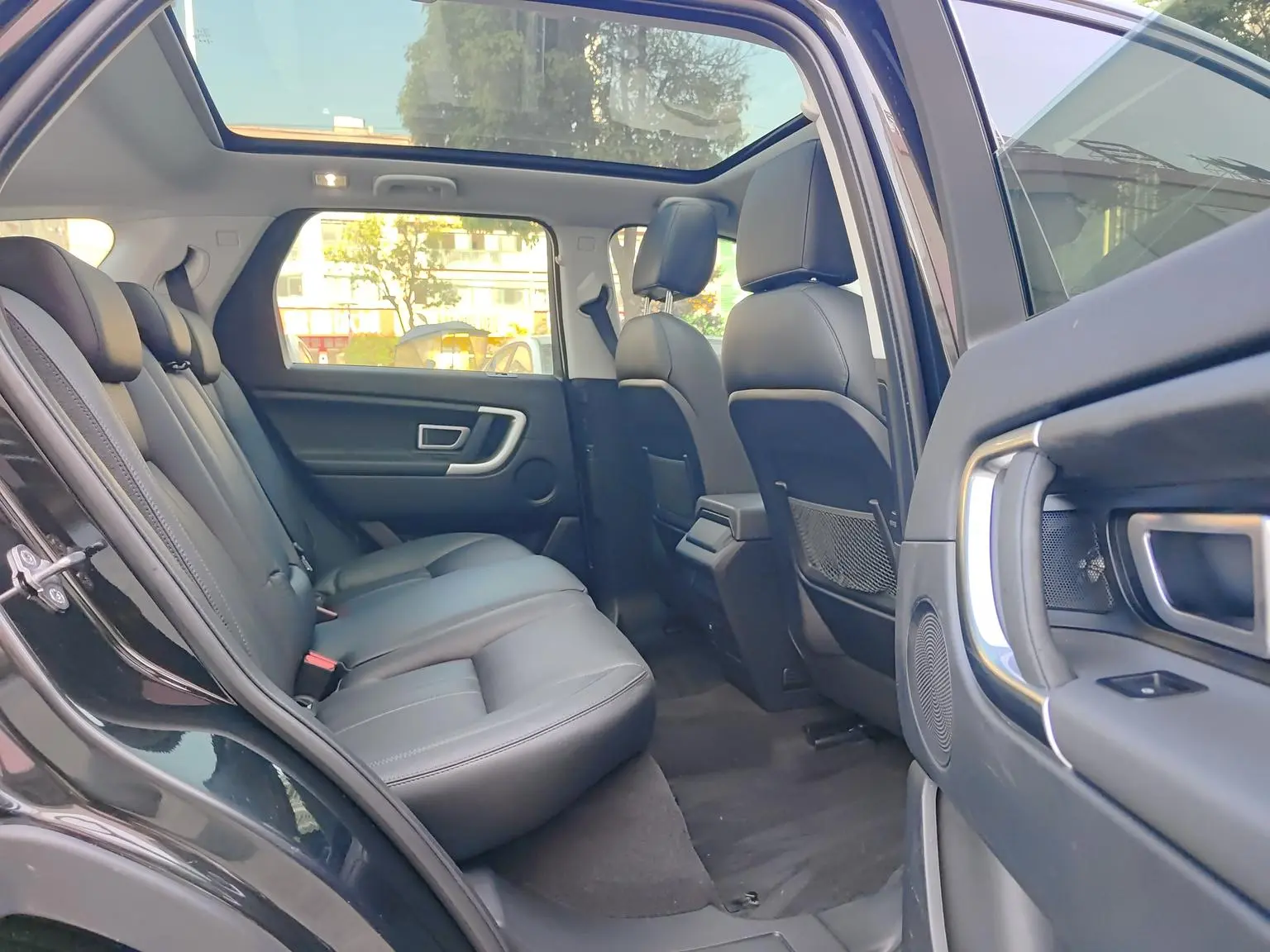 Land Rover Discovery Sport 2018 240PS SE