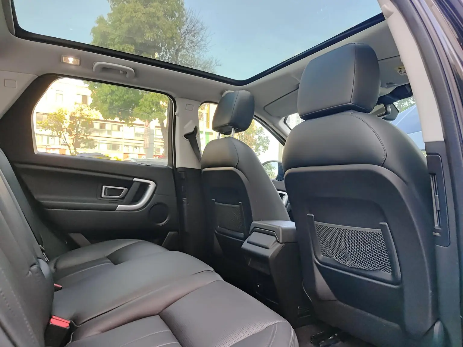 Land Rover Discovery Sport 2018 240PS SE