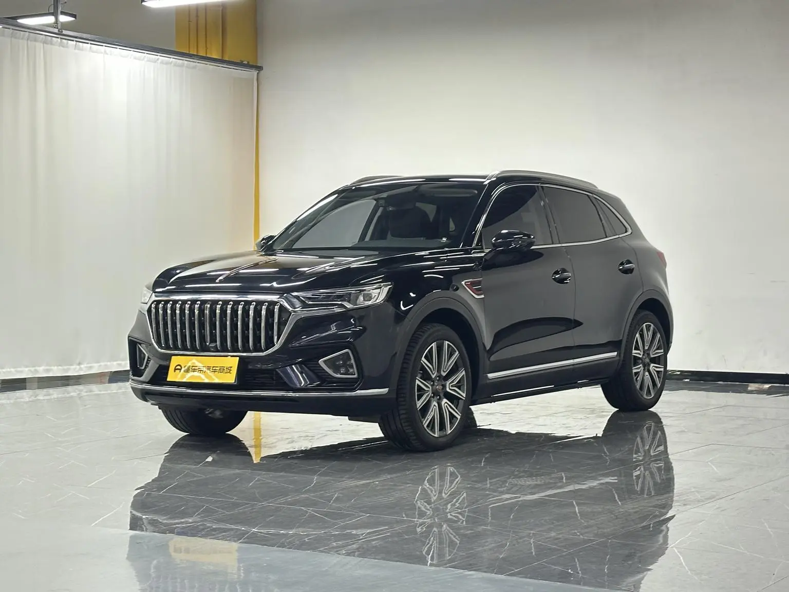 Hongqi HS5 2022 Facelift 2.0T Connected Flagship Enjoy 4WD