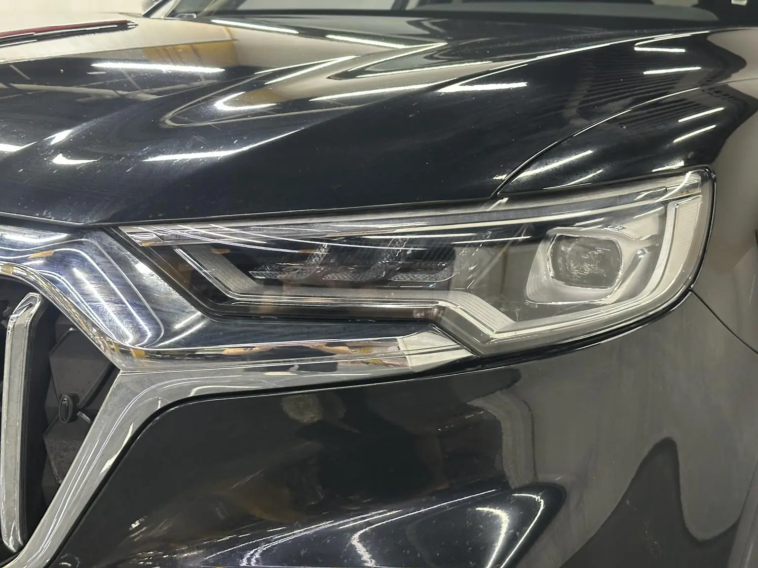 Hongqi HS5 2022 Facelift 2.0T Connected Flagship Enjoy 4WD
