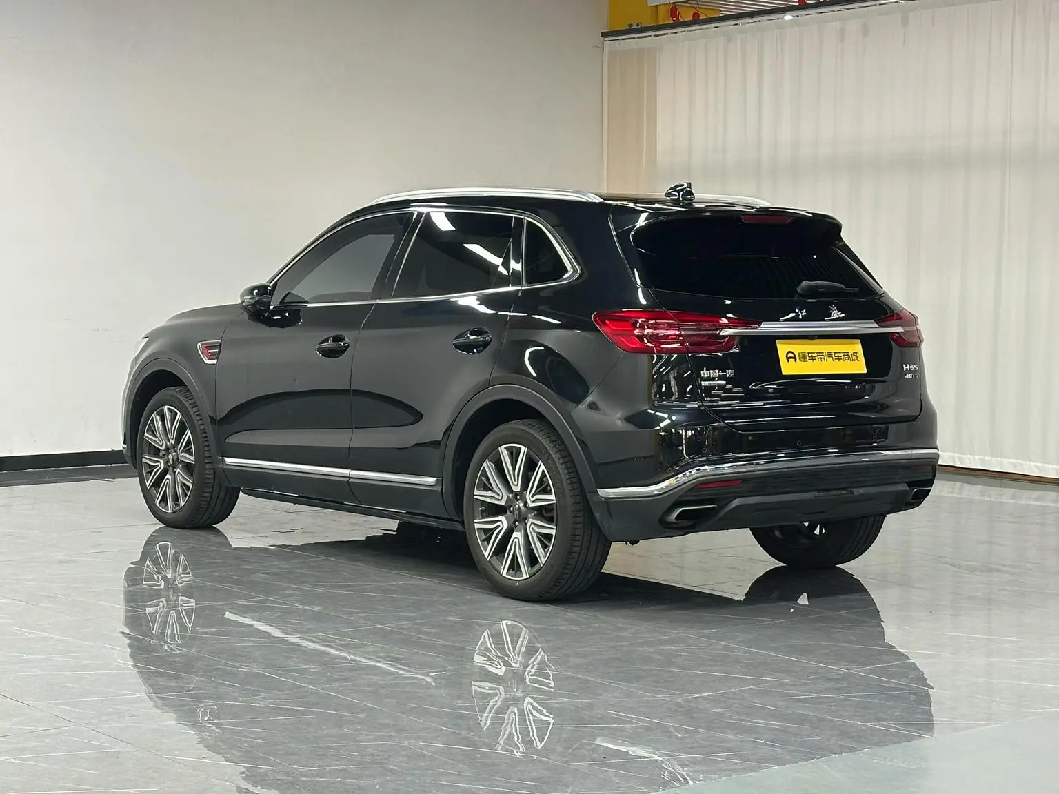 Hongqi HS5 2022 Facelift 2.0T Connected Flagship Enjoy 4WD
