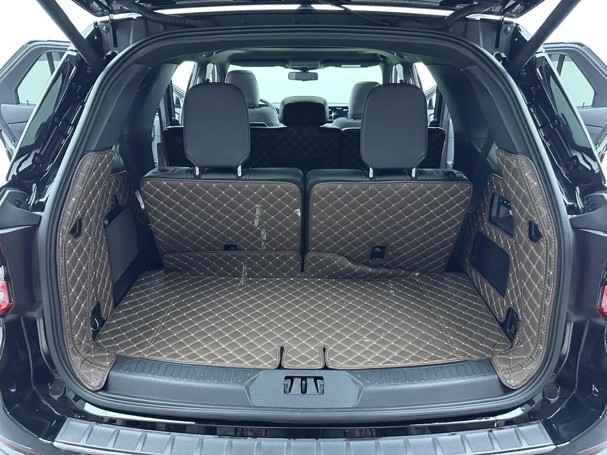Ford Explorer 2023 EcoBoost 285 4WD ST-LINE 7 seat