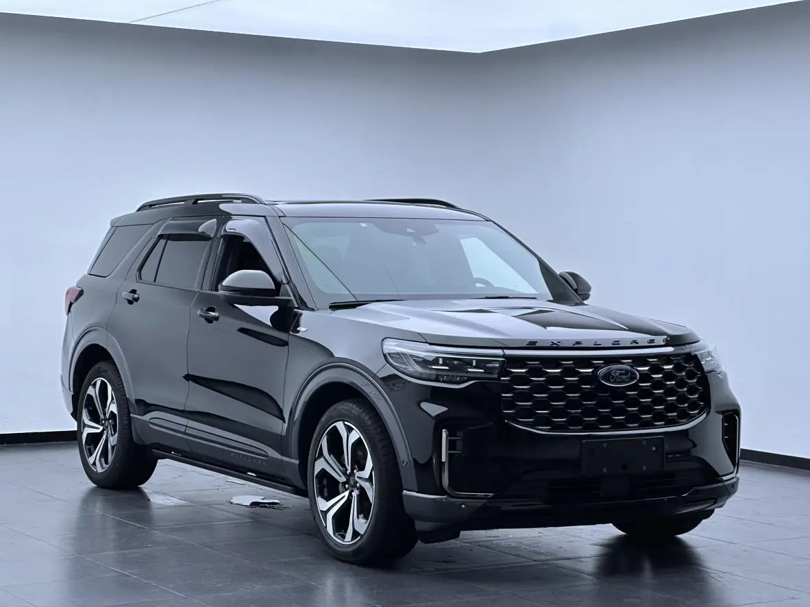 Ford Explorer 2023 EcoBoost 285 4WD ST-LINE 7 seat