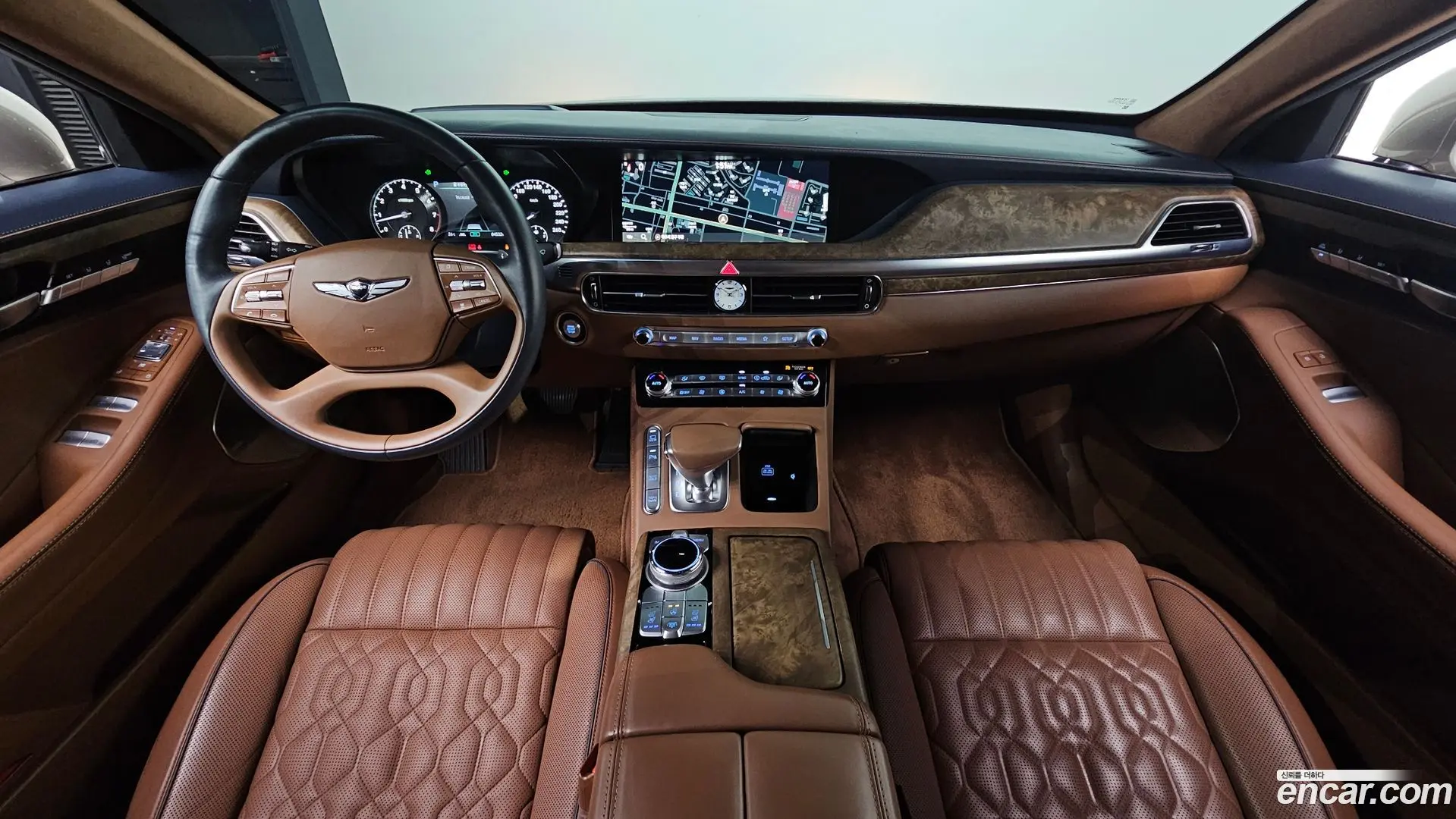 Genesis G90 5.0 AWD