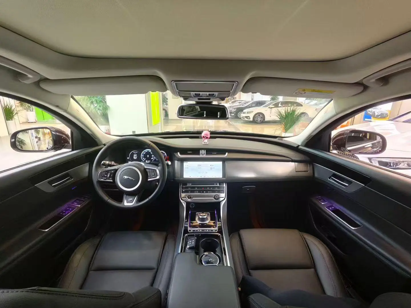 Jaguar XFL 2020 2.0T P200 2WD Elite