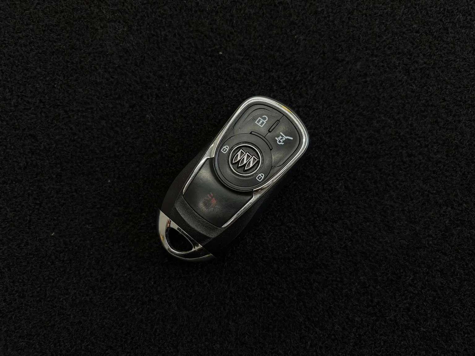 Buick Verano 2020 Sedan 20T CVT Leading