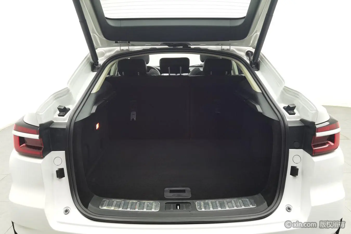 Changan CS85 COUPE 2021 2.0T Auto Premium