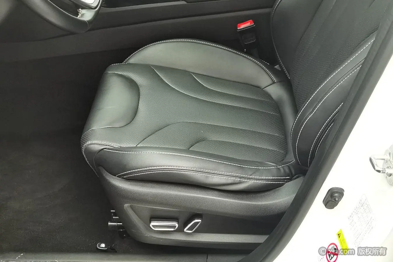 Changan CS85 COUPE 2021 2.0T Auto Premium