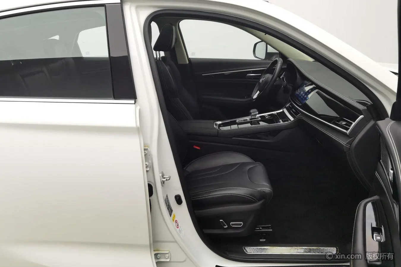 Changan CS85 COUPE 2021 2.0T Auto Premium