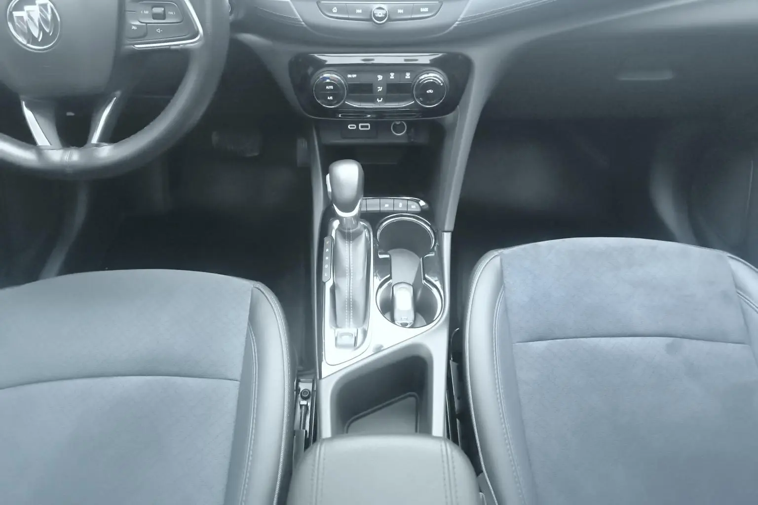 Buick Encore GX 2022 332T CVT 2WD Luxury