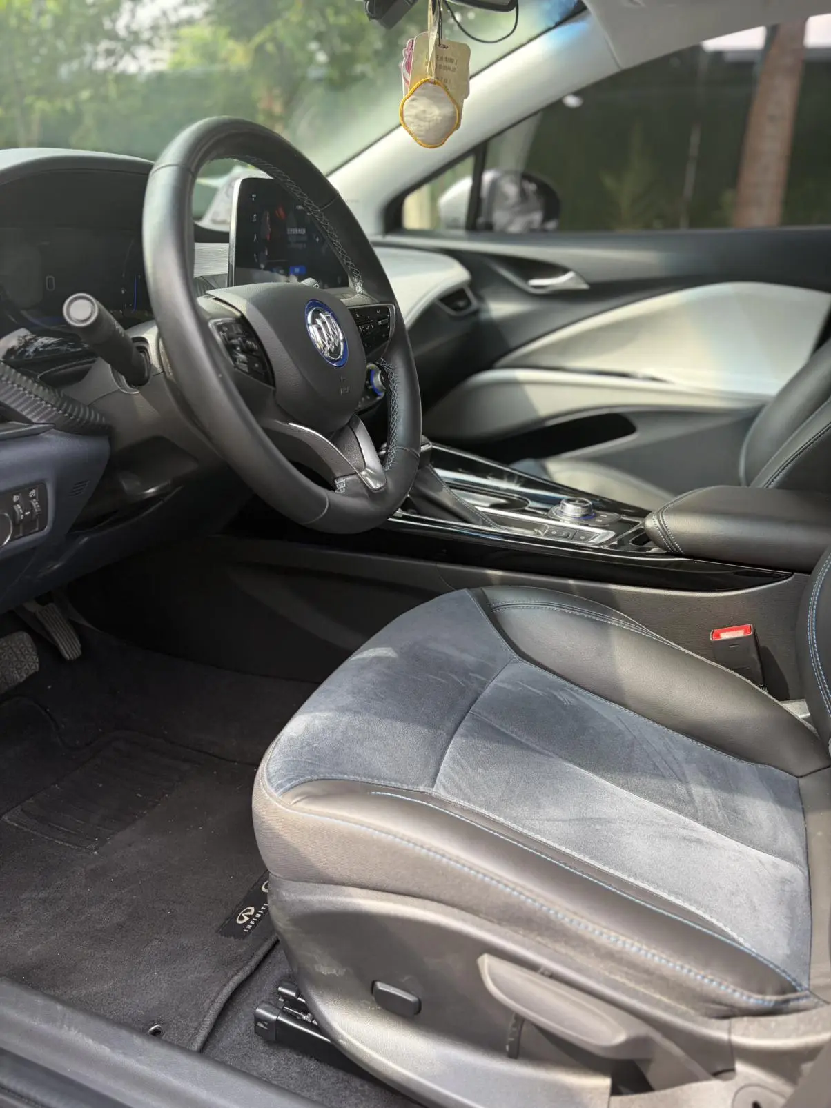 Buick Velite 6 PHEV 2020 Connected Smart
