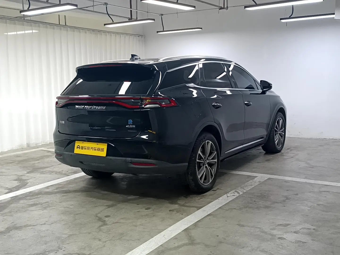 BYD Tang DM 2018 DM 2.0T Full-time 4WD Smart Connected Pioneer 5 seat China V