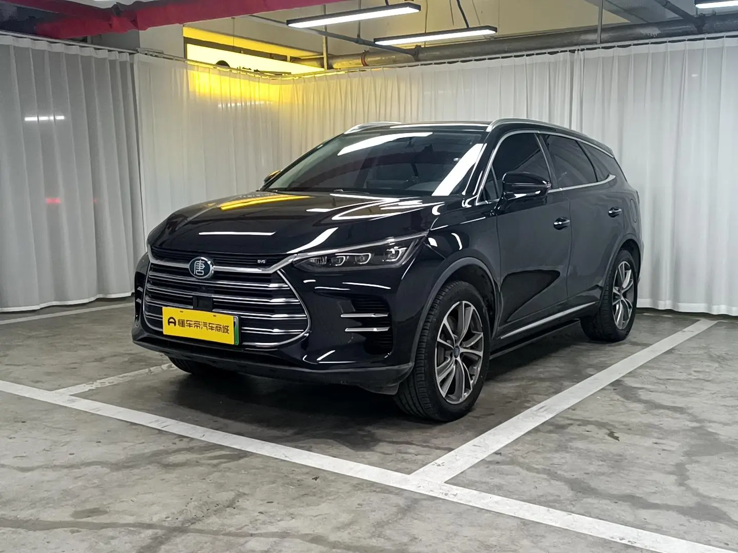 BYD Tang DM 2018 DM 2.0T Full-time 4WD Smart Connected Pioneer 5 seat China V