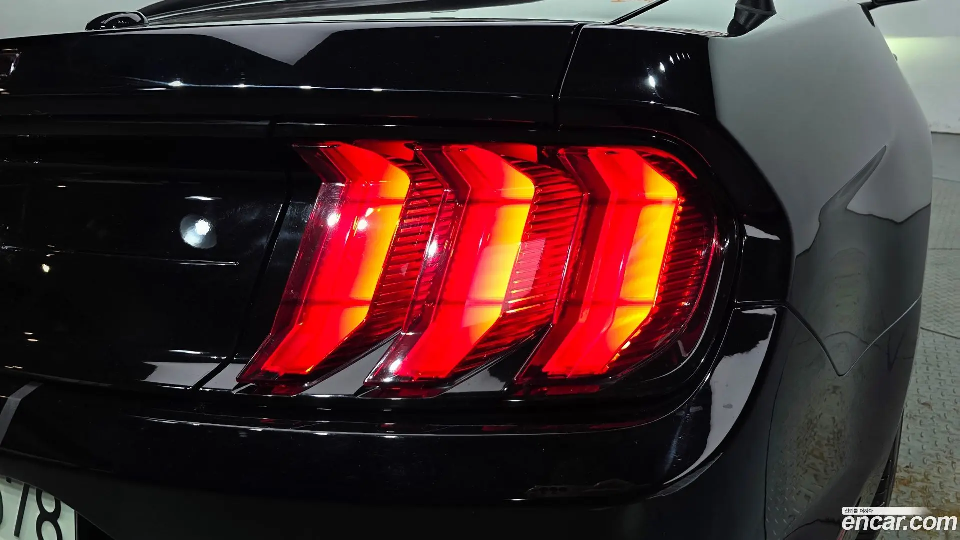 Ford Mustang Convertible