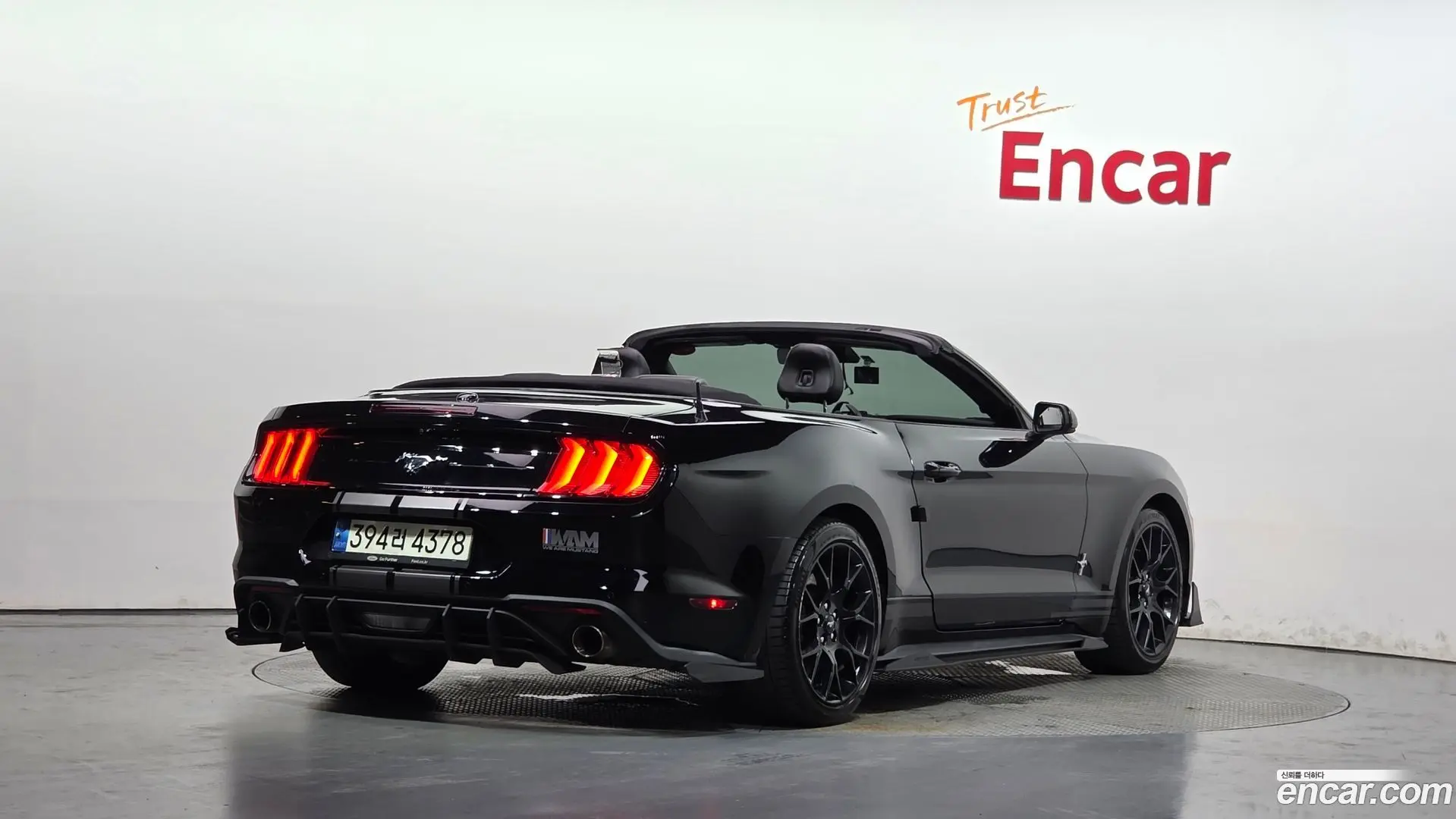 Ford Mustang Convertible