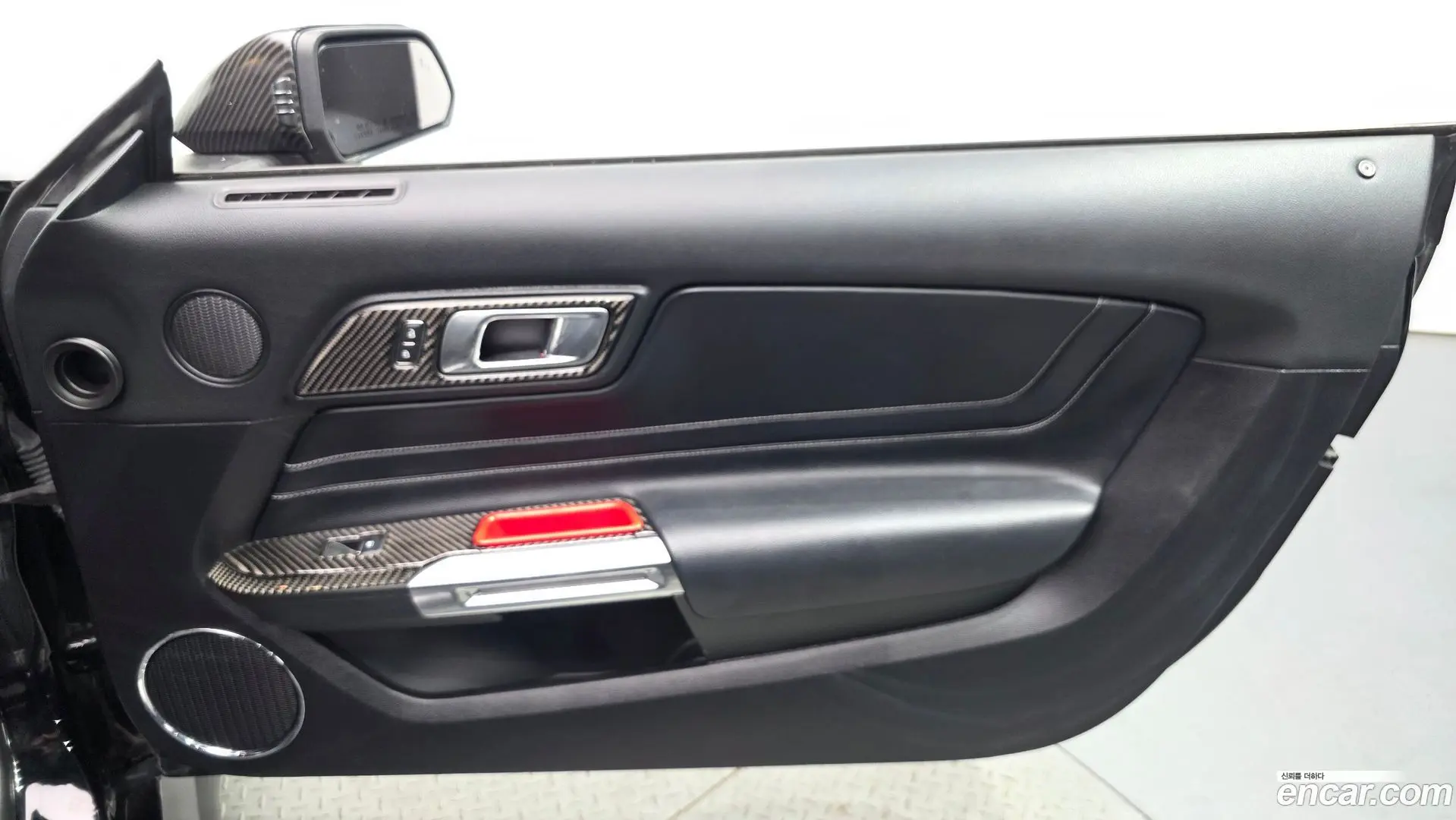 Ford Mustang Convertible