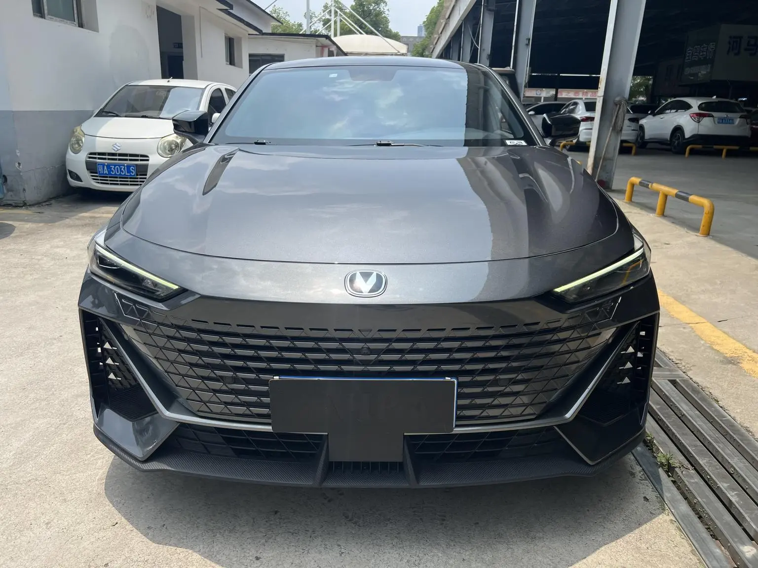 Changan UNI-V 2022 1.5T Premium