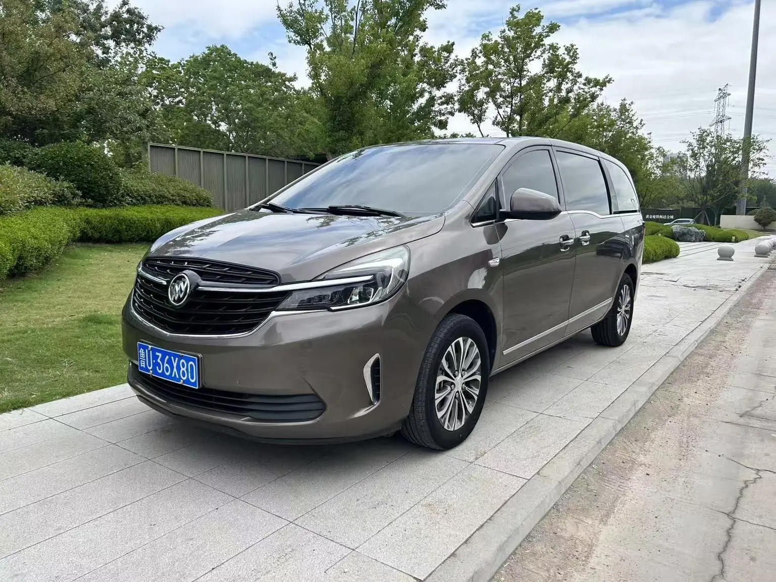 Buick GL8 2021 Land Business Class 652T Comfort